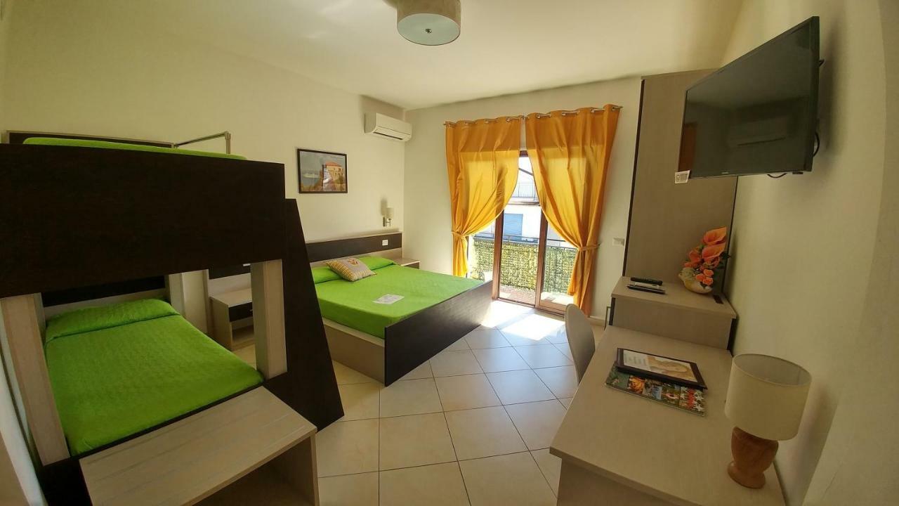Bed and Breakfast La Dea dell'Abbondanza Agropoli Esterno foto